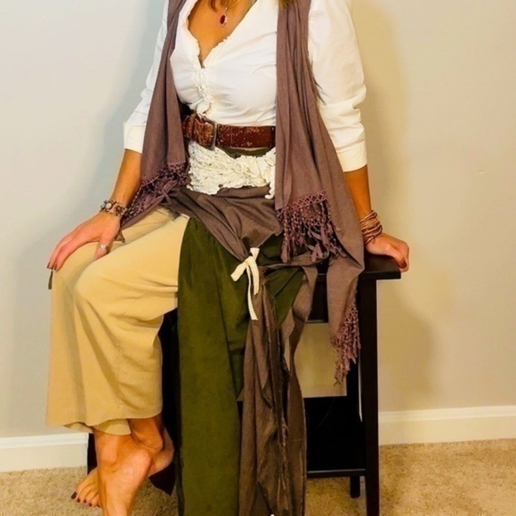 Handcrafted 4 layer upcycled/gypsy/pirate/medieval renaissance skirt bottom M/L - Picture 3 of 15